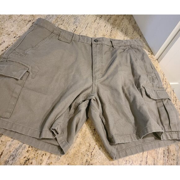 Duluth Trading Co Shorts Mens 38 Green Firehose?? Canvas Cargo Utility 7" inseam - Picture 3 of 10